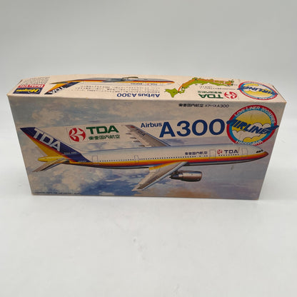 Plastic Model Kit 1/200 Toa Airlines Airbus A300 Loveliner 200 No9 Japan