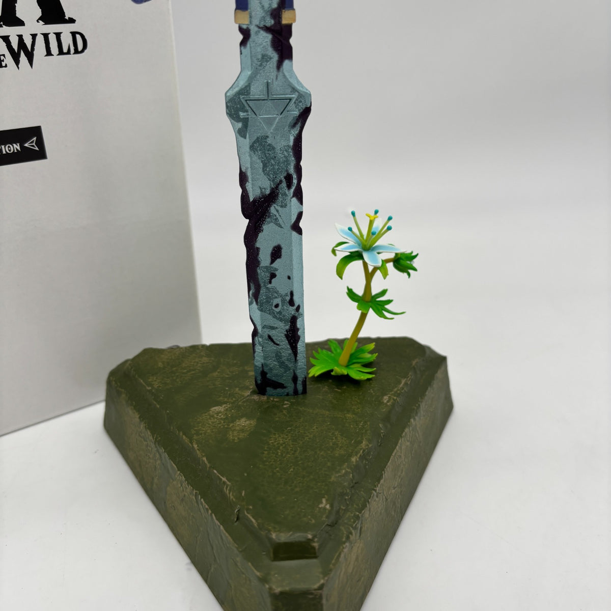 Master Sword The Legend Of Zelda Breath Of The Wild Switch Collector's Edition