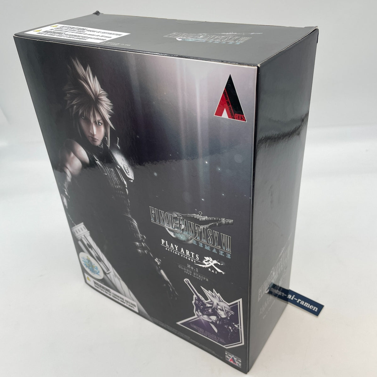 Figure PLAY ARTS Kai Cloud Strife LIMITED COLOR Ver. FINAL FANTASY VII REMAKE
