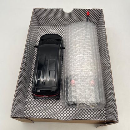 Toyota Vellfire Full Function Radio Control Car Peanuts Club Black JP