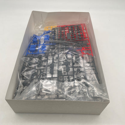 Bandai HGUC 013 1/144 HG RX-78 GP-01 Gundam Zephyranthes Mobile Suit Model Kit