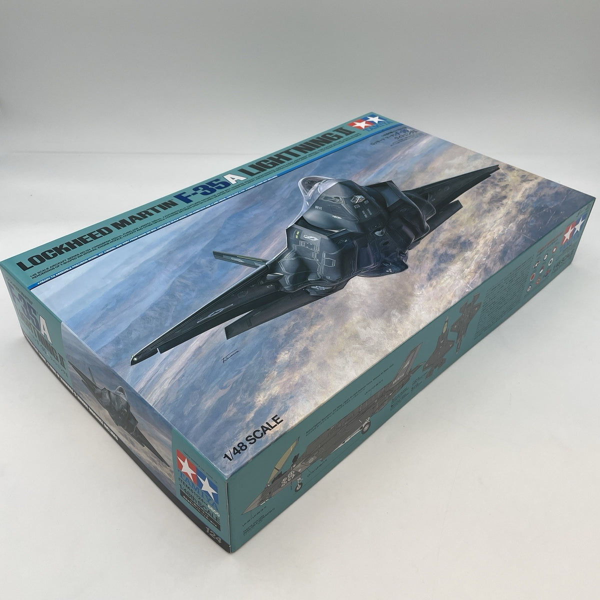 TAMIYA 1/48 Lockheed Martin F-35A Lightning II Figure 61124 Model Kit Japan Toy