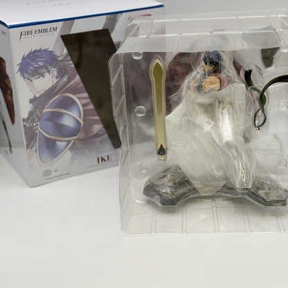 Fire Emblem Ike 1/7scale ABS PVC Figure Intelligent Systems Nintendo Japan