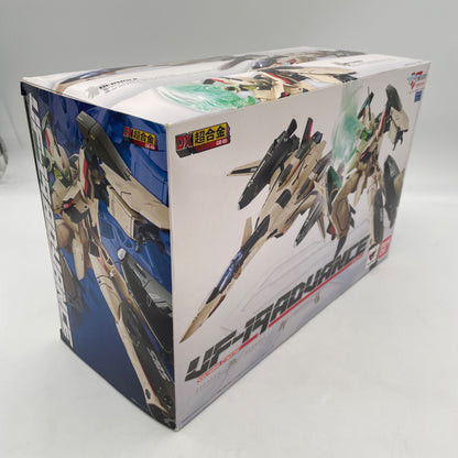 DX Chogokin Macross F VF-19 ADVANCE Action Figure Sayonara no Tsubasa BANDAI