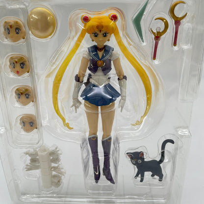 S.H. Figuarts Fake nise Sailor Moon Action Figure Sailor Moon Tamashii Nations