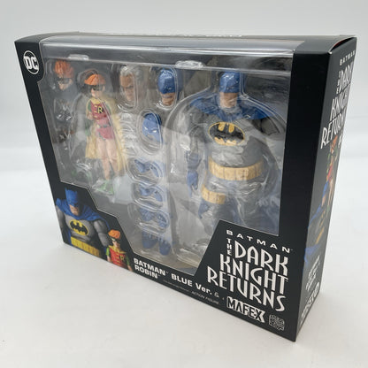 MAFEX Batman Blue Ver. & Robin The Dark Knight Returns Action Figure Medicom Toy