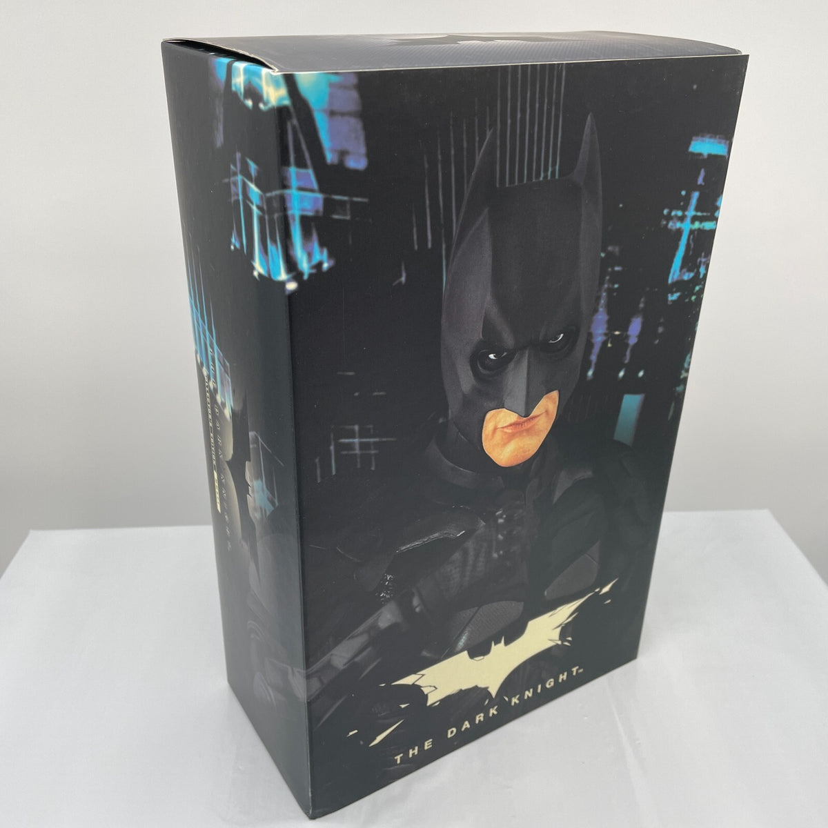 Movie Masterpiece Dark Knight Batman Original Costume Ver 2008 Hot toys Japan