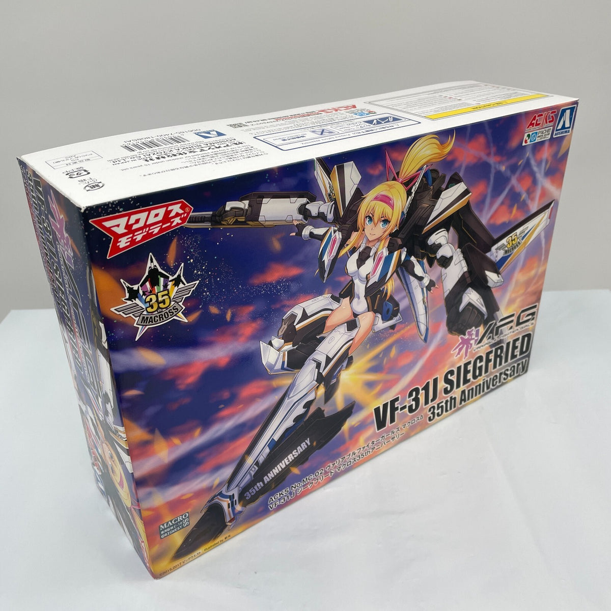 ACKS V.F.G. Macross Delta Model Kit VF-31J Siegfried 35th Anniversary Figure