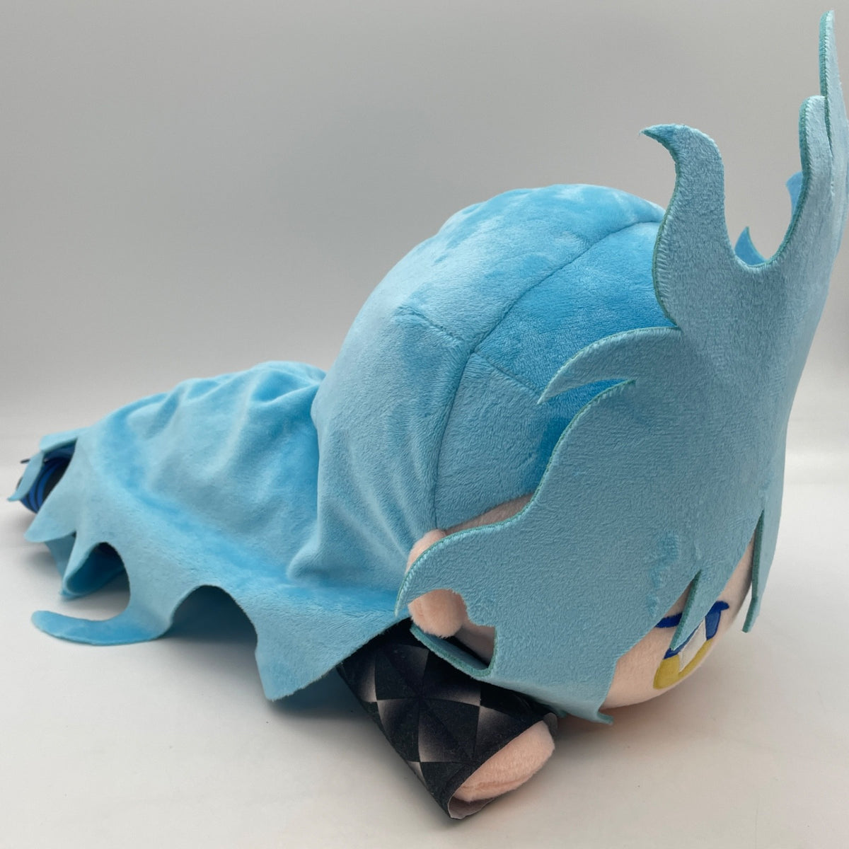 SEGA Disney Twisted Wonderland Idia Idea Shroud Mega Jumbo Nesoberi Plush Doll