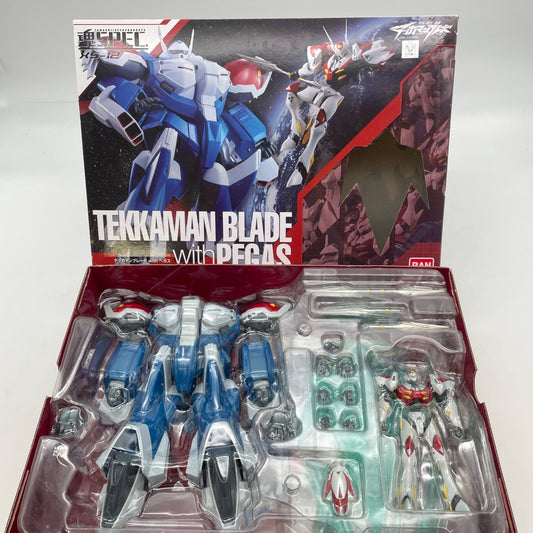 TAMASHII SPEC Tekkaman Blade with Pegas Figure BANDAI SPIRITS
