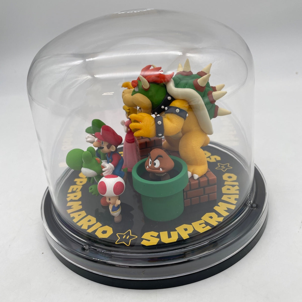 Club Nintendo Official Super Mario Characters Platinum Reward Figure 2010