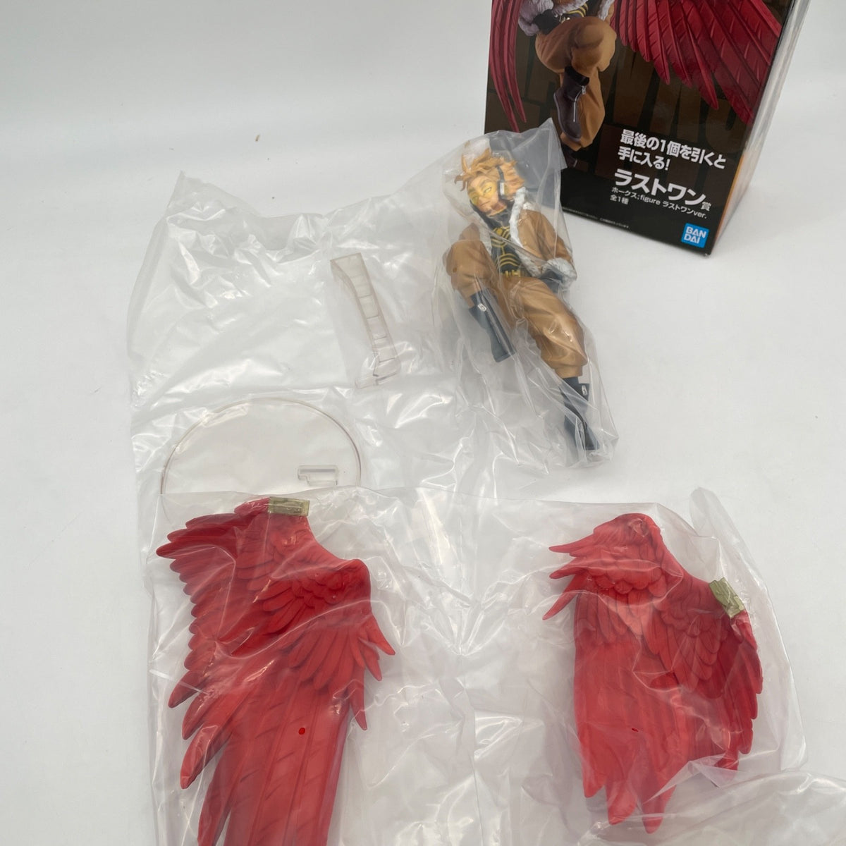My Hero Academia HERO VS VILLAINS Hawks Figure Ichiban kuji Last One Banpresto