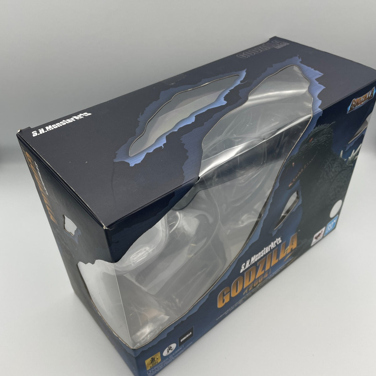 S.H.Monster Arts Godzilla 2004 Figure 160mm Godzilla Final Wars Bandai