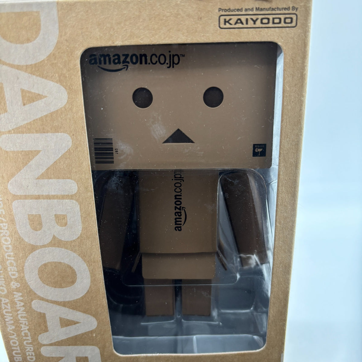 Revoltech Danbo Mini Amazon Box Ver. Action Figure KAIYODO