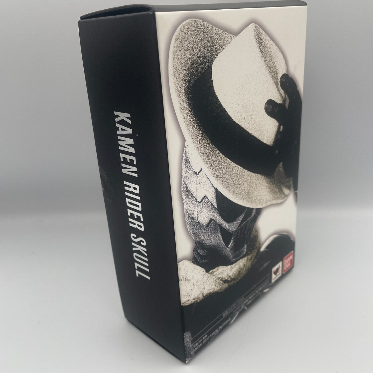 S.H.Figuarts Shinkocchou Kamen Rider Skull Figure Tamashii Nations Japan