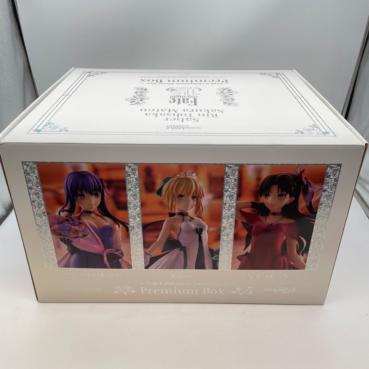 Fate/stay night 15th Celebration Saber Rin Tohsaka Sakura Matou Dress Figure