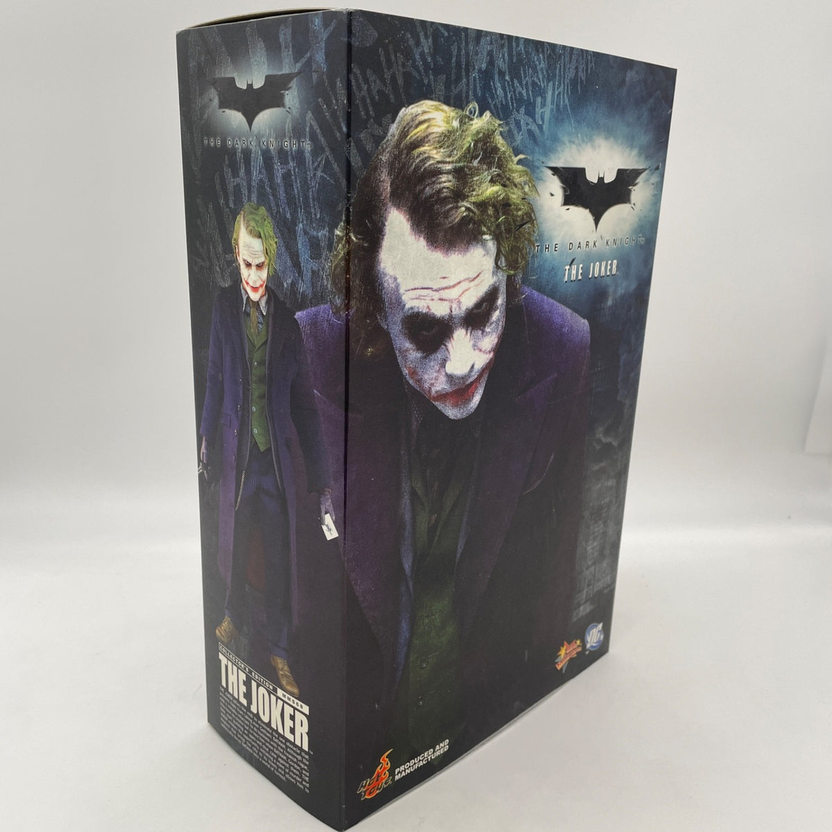 Hot Toys Movie Masterpiece The Dark Knight The Joker 1/6 MMS68 Action Figure