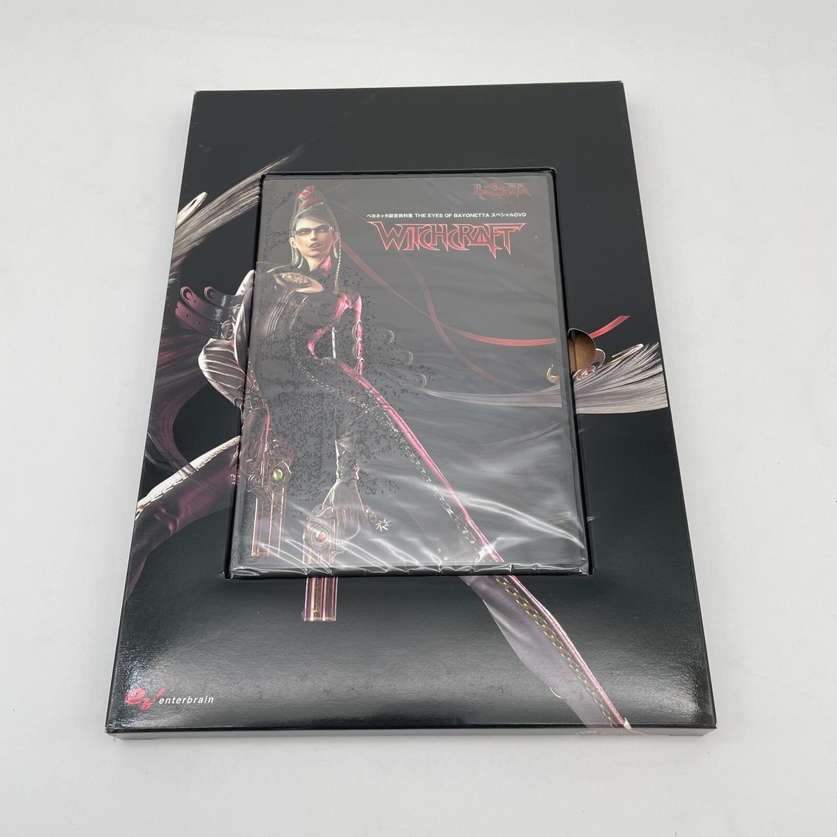 THE EYES OF BAYONETTA Settei Shiryou Syu Art Book Newly drawn illustration Japan