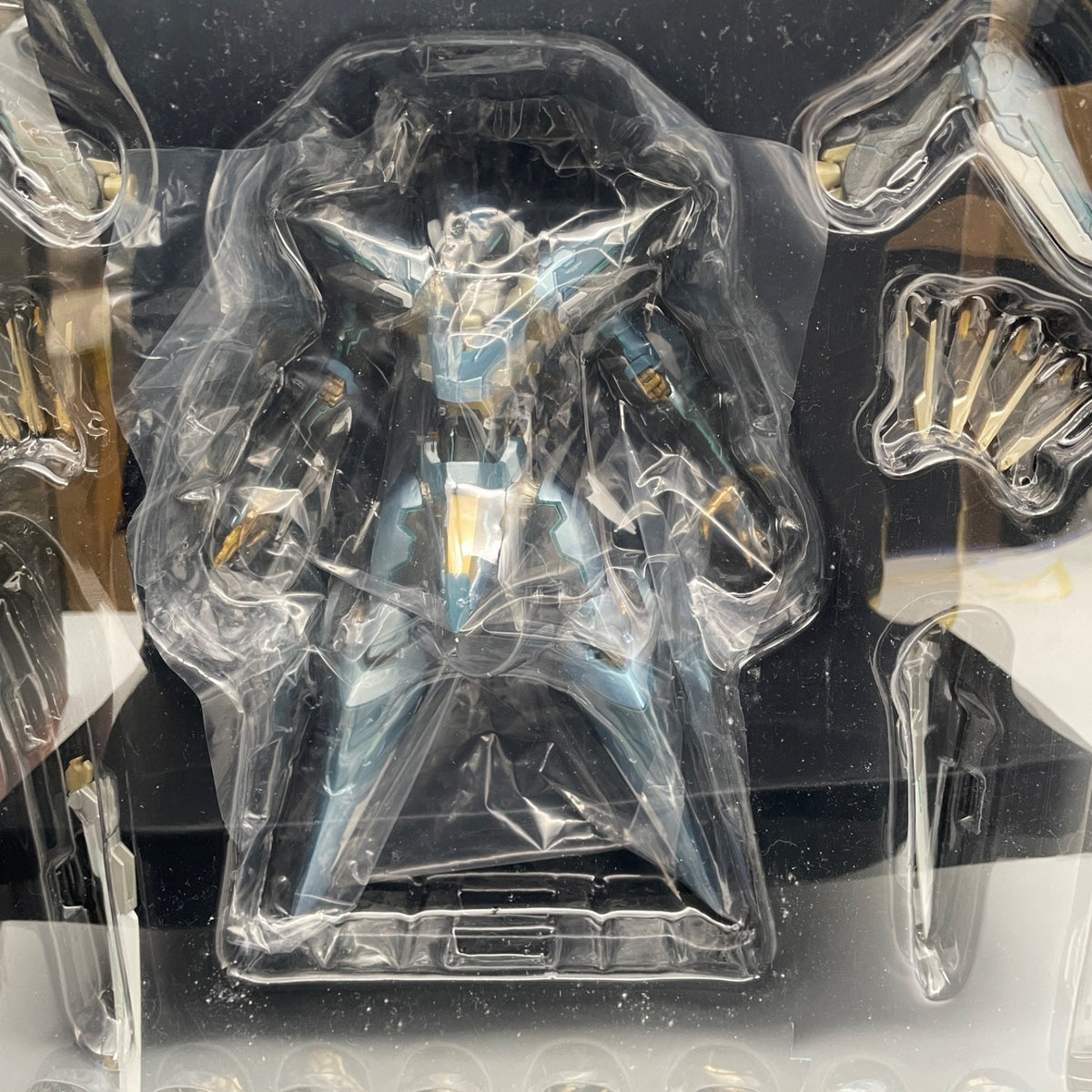 RIOBOT Anubis Zone of THE Enders Jehuty Figure Sentinel Japan