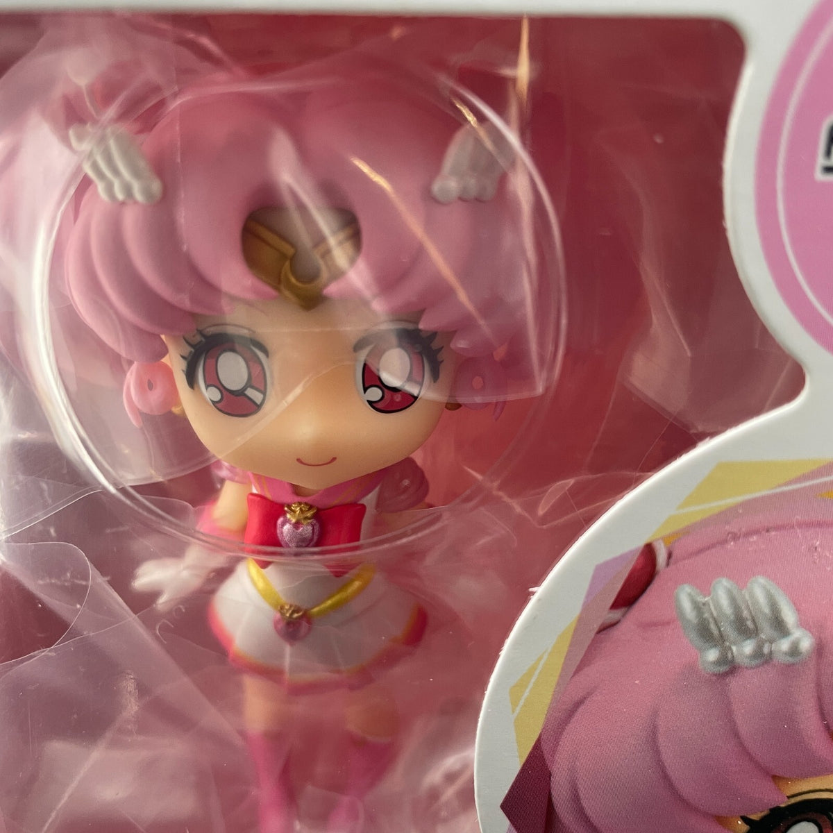 Figuarts Mini Super Sailor Chibi Moon Eternal edition Action Figure BANDAI