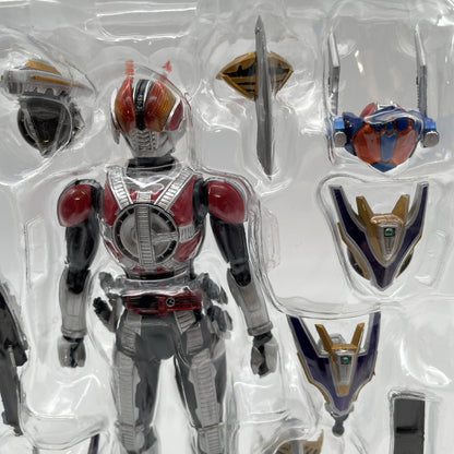 S.H. Figuarts Masked Kamen Rider Den-O Climax Form Action Figure Bandai Japan