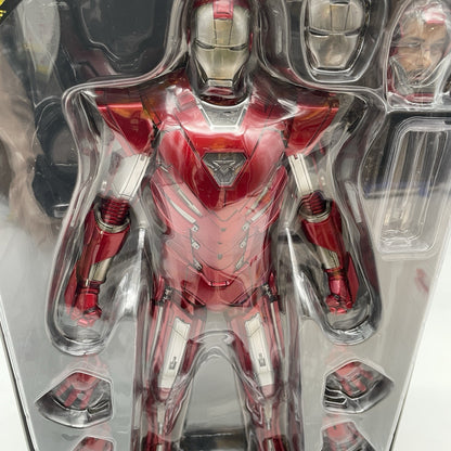 Hot Toys Movie Masterpiece Iron Man 3 Mark 33 Silver Centurion Figure MMS213
