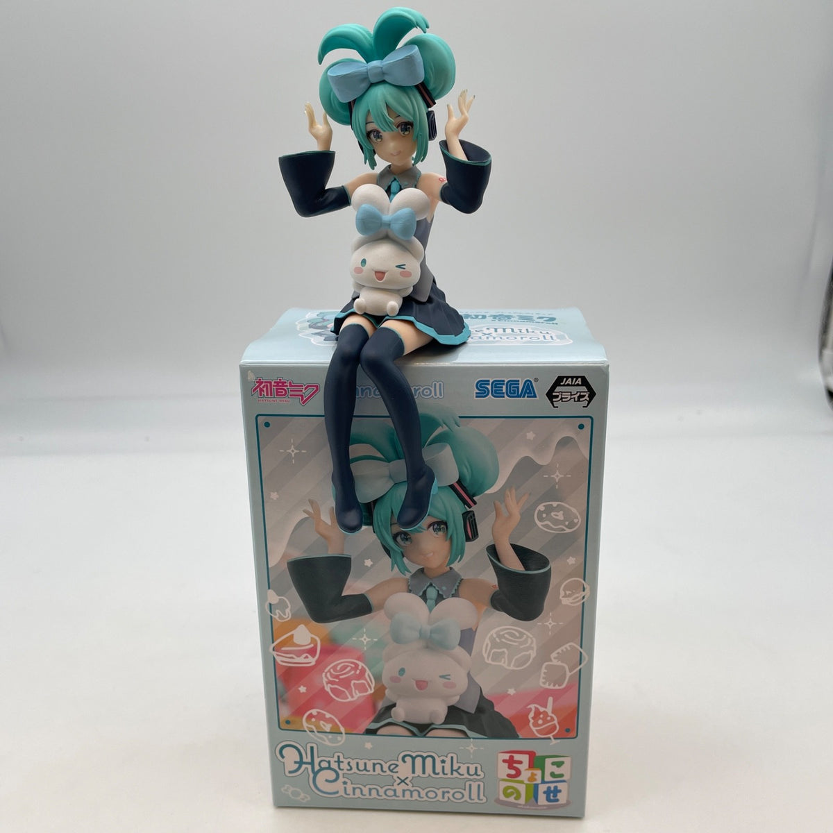 SEGA Hatsune Miku CINNAMOROLL Premium Chokonose Figure SANRIO