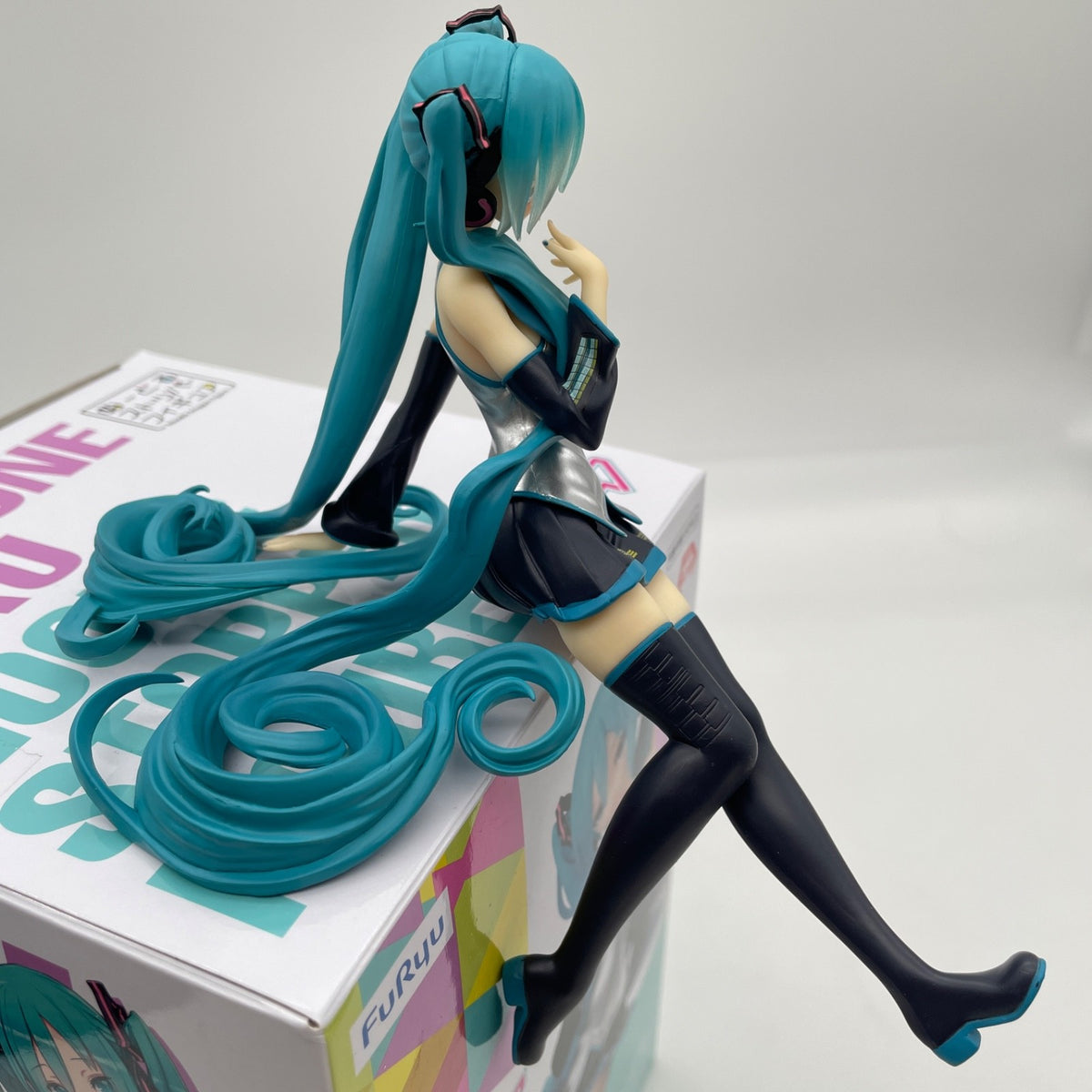 FuRyu Hatsune Miku Noodle Stopper Pearl Color ver. Figure VOCALOID