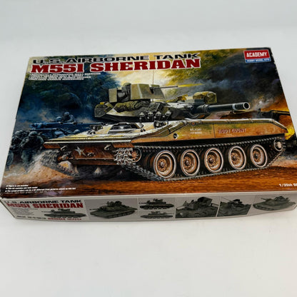 U.S.AIRBORNE TANK M551 Sheridan Model Kit JAPAN