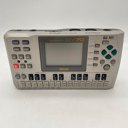 YAMAHA QY70 XG MIDI Music Digital Sequencer Samplers Rhythm machine Japan