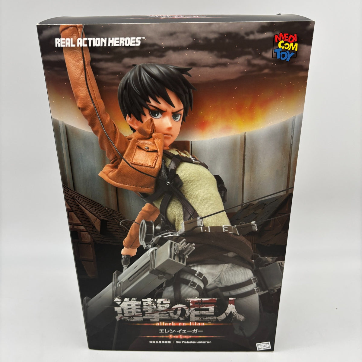 RAH Attack On Titan Eren Yeager 1/6 Scale Real Action Heroes Action Figure