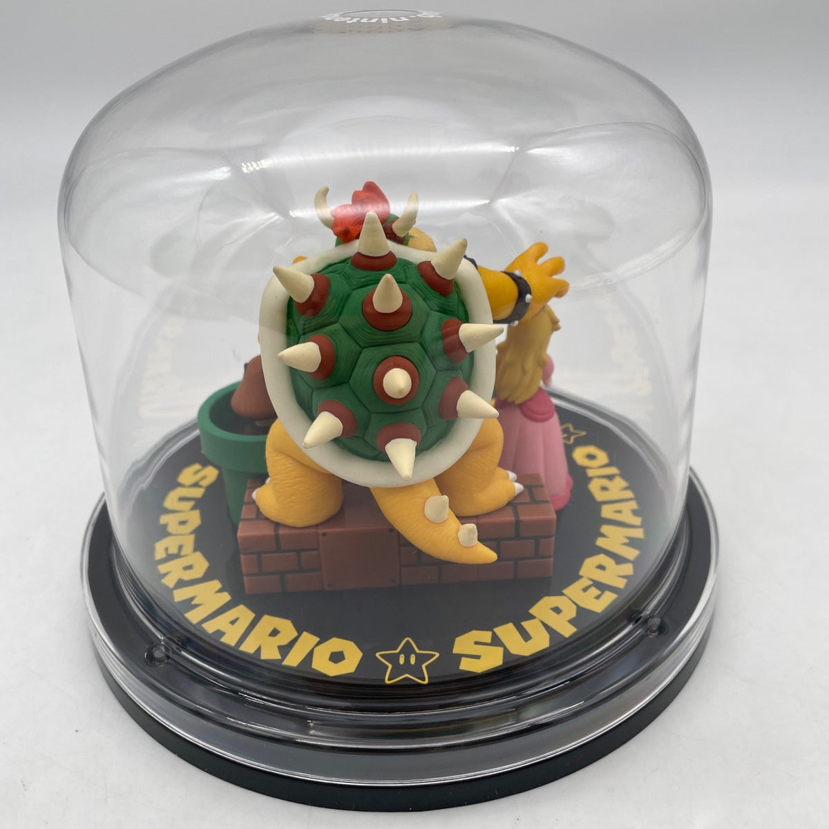 Club Nintendo Official Super Mario Characters Platinum Reward Figure 2010
