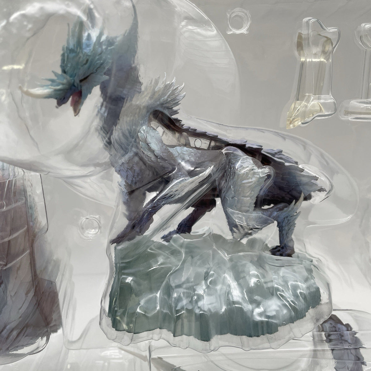 Banpresto Velkhana Monster Hunter World Iceborne Trophy Ichiban Kuji A Prize