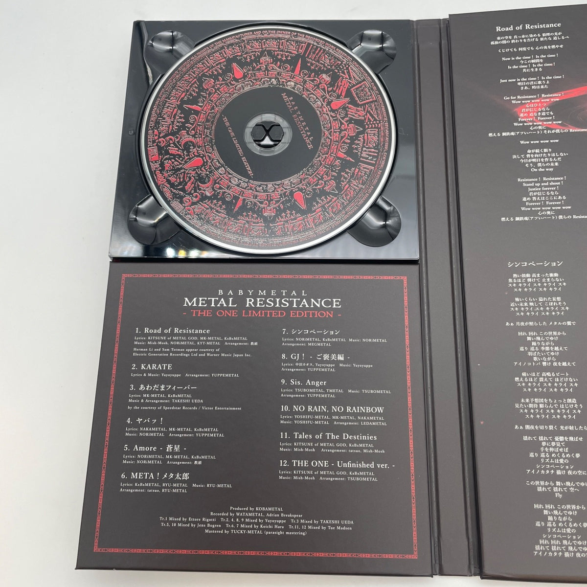 BABYMETAL Album METAL RESISTANCE THE ONE LIMITED EDITION CD + Blu-ray JP