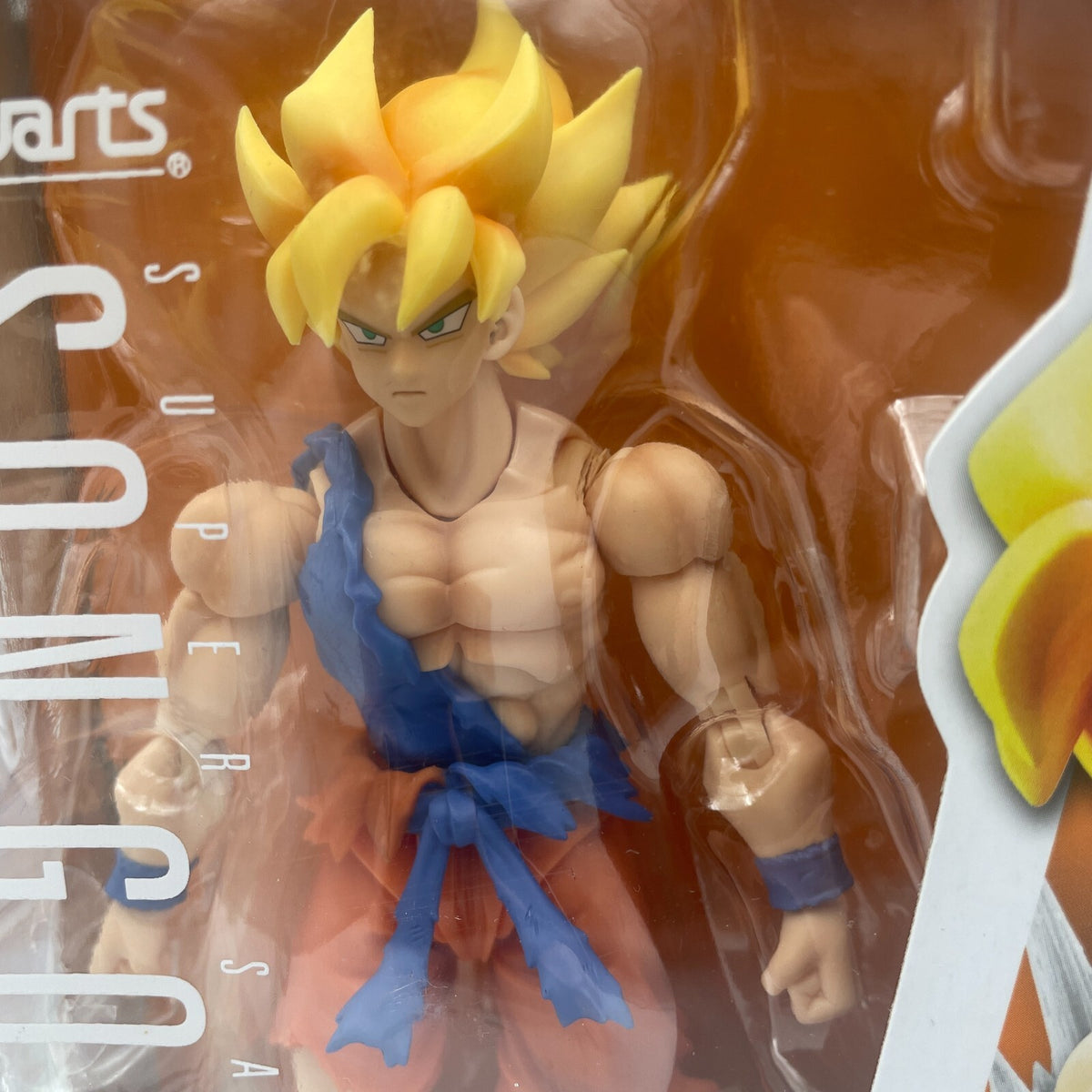BANDAI S.H.Figuarts Super Saiyan Son Goku Super Warrior Awakening Ver. Figure