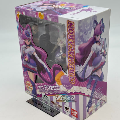 S.H.Figuarts Kirakira Pretty Pre Cure a la mode Cure Macaron Figure BANDAI